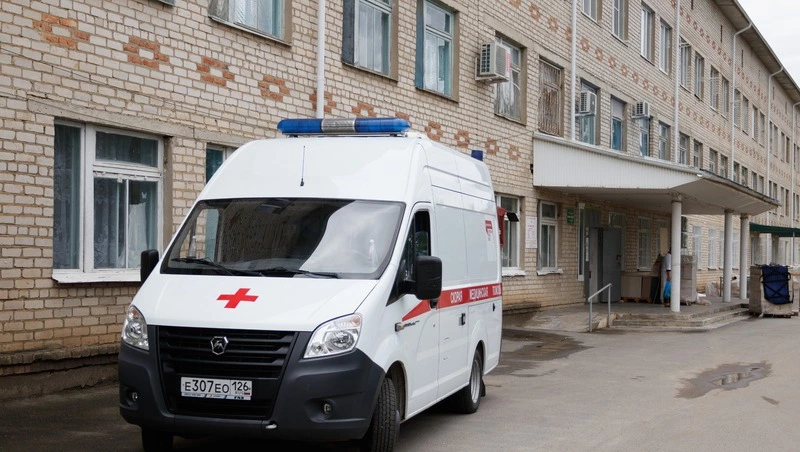 Жительница Минеральных Вод выжила после падения с 9 этажа