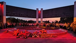 Сотни свечей в память о погибших участниках ВОВ зажгли в Минводах