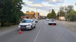 Перебегавший в неположенном месте дорогу мальчик попал под машину в Минводах