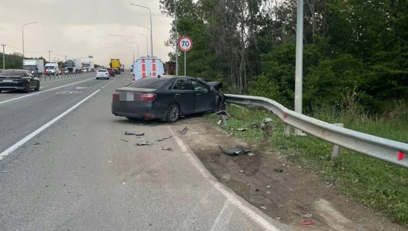 В ДТП под Минводами пострадали двое, в том числе ребенок