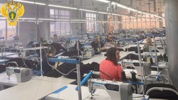 Прокуратура добилась выплаты долгов по зарплате на швейной фабрике в Минводах