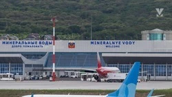 В Минводах задержали женщину с 40 тыс. незадекларированной валютой 