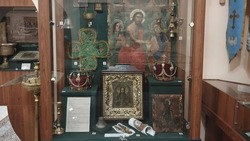 Раритетную купель и икону демонстрируют в музее Покровского собора в Минводах