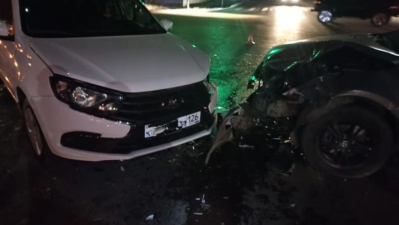 Два водителя пострадали в ДТП в Минводах