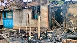 Пожарные спасли пенсионерку из горящего дома в Минводах