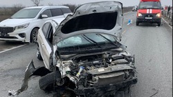 На Ставрополье водитель авто врезался в тросовое ограждение