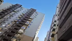 Незаконные кладовки в подъезде убрали по требованию жилинспекции в Минводах