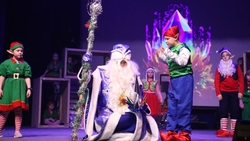 Около 1000 детей в Минеральных Водах посетят новогодние спектакли