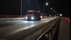 Московскую и Мостовую улицу почистили с помощью техники в Минводах 