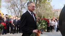 Владимир Владимиров поздравил ставропольцев с Днём Победы