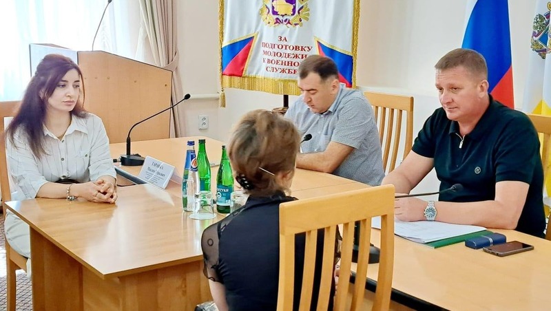 Жители Минераловодского округа пожаловались главе минприроды региона на волков