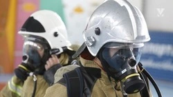 Житель посёлка Змейка пострадал при пожаре, охватившем дом и машину