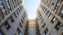 В Минводах адресную помощь в ремонте жилья получили более 150 ветеранов ВОВ