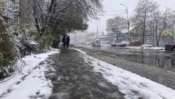 Снег с дождём пришли на Ставрополье 27 ноября