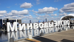 Беспилотную технологию укладки дорог показали в Минводах на выставке
