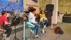 Стас Ярушин спел дуэтом со школьницей из Минвод