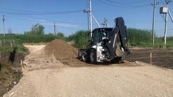 Улицу Яблоневую в Красном Пахаре обновят благодаря губернаторской программе