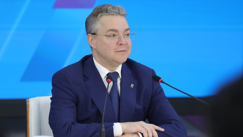 Губернатор Ставрополья поздравил учащихся школ с Последним звонком